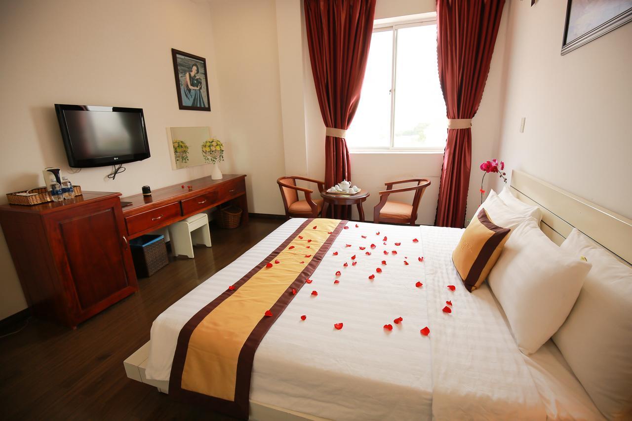 Lavender Hotel Thu Dau Mot ภายนอก รูปภาพ